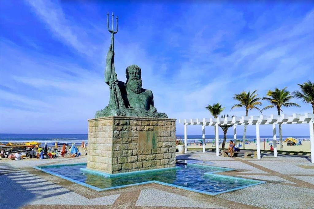 Hospedagem Primeira Quadra Da Praia Прая-Гранді Екстер'єр фото