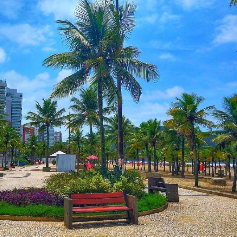Hospedagem Primeira Quadra Da Praia Прая-Гранді Екстер'єр фото
