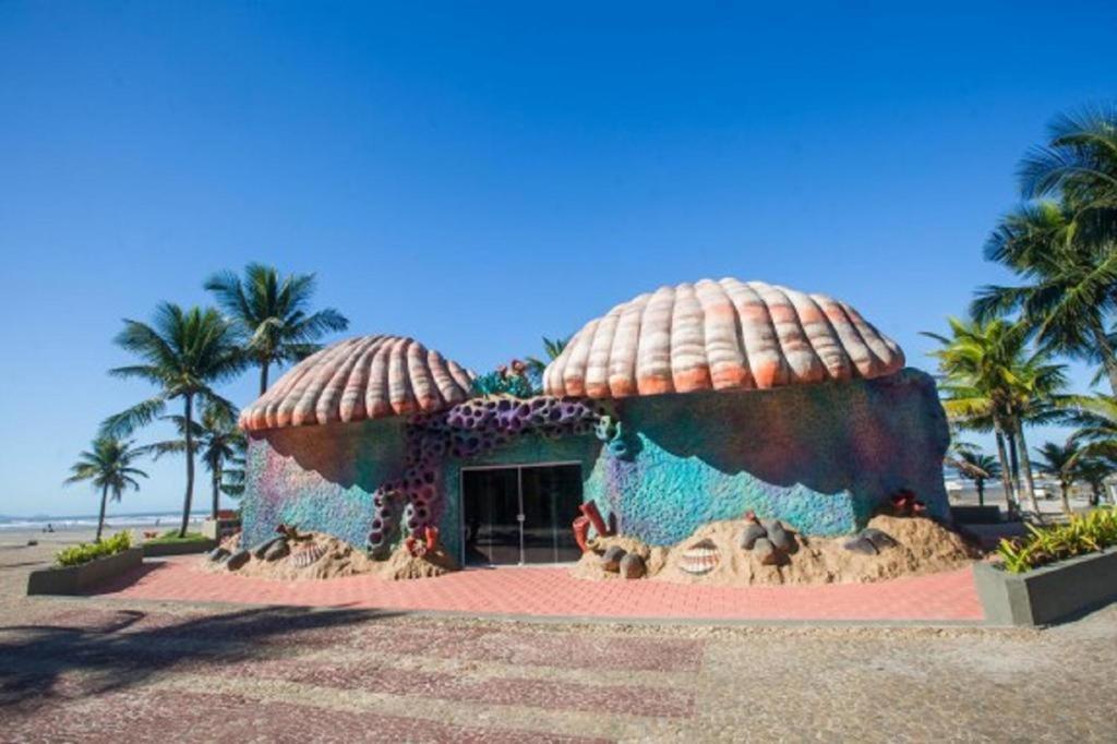 Hospedagem Primeira Quadra Da Praia Прая-Гранді Екстер'єр фото